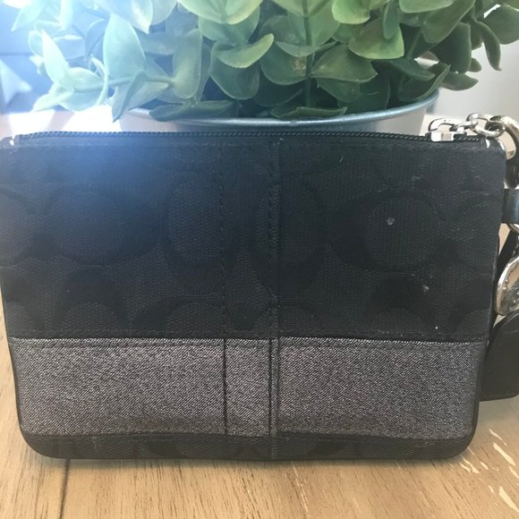 Signature Coach Wristlet - Picture 3 of 7